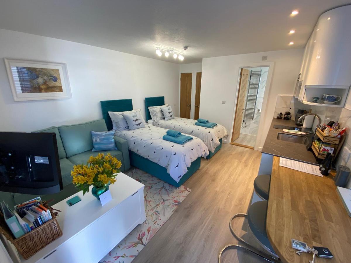 Sweet Caroline - Luxury Studio Stone'S Throw From Mousehole Harbour Экстерьер фото